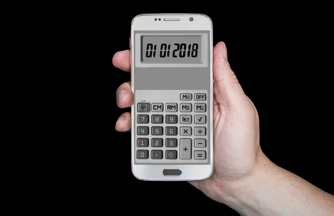 calculator, new year's day, date, sylvester, year, beginning of the year, computer, hand, keep, presentation, smartphone, calculate, how to calculate, business, calculator, calcula