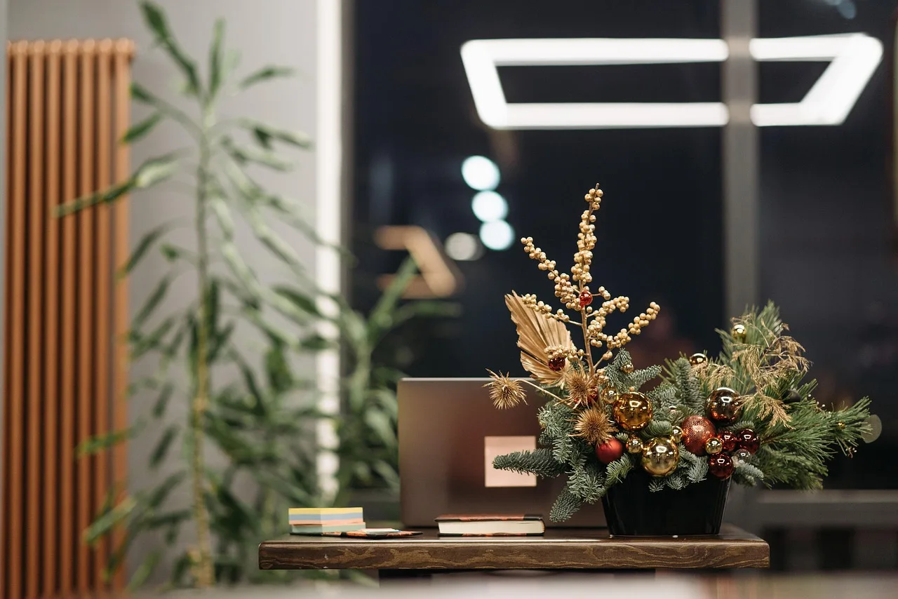 christmas, decoration, wreath, happy, celebration, party, design, seasonal, christmas, christmas, christmas, party, party, party, party, party. What matters most in working days per month holidays