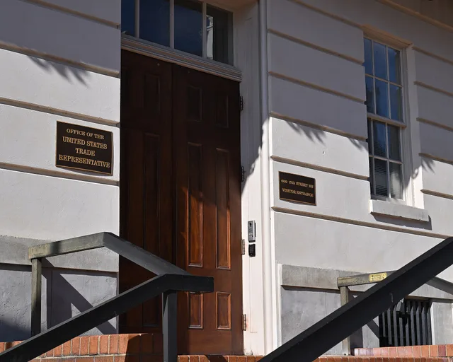 The entrance to the Winder building, with a sign indicating that it houses the Office of the U.S. Trade Representative. 600 17th Street NW, Washington, DC 20001. Working hours holidays: a dated, sourced directory